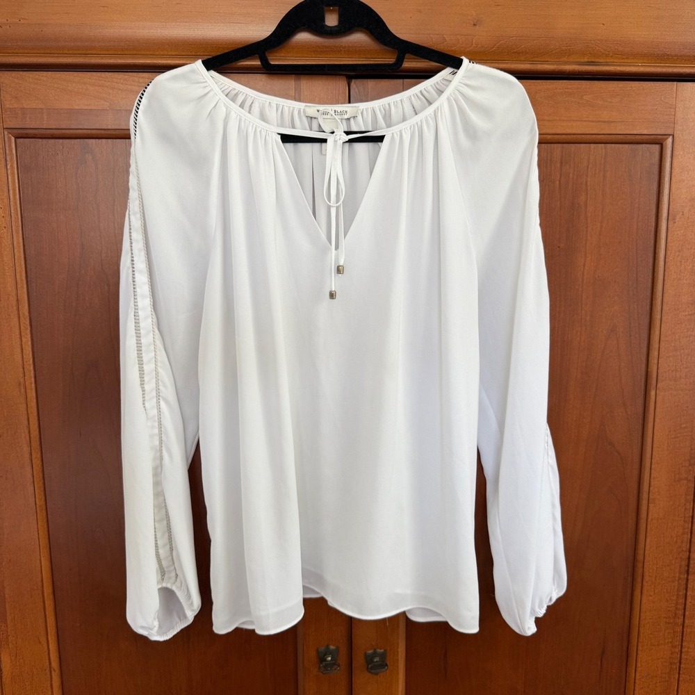 White House Black Market White Peasant Blouse Ladder Stitch Long Sleeve WM 8 GUC